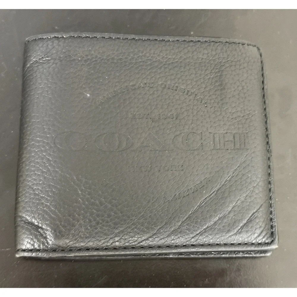 Coach Men Black Billfold  Embossed Signature‎ Leather Wallet F24647